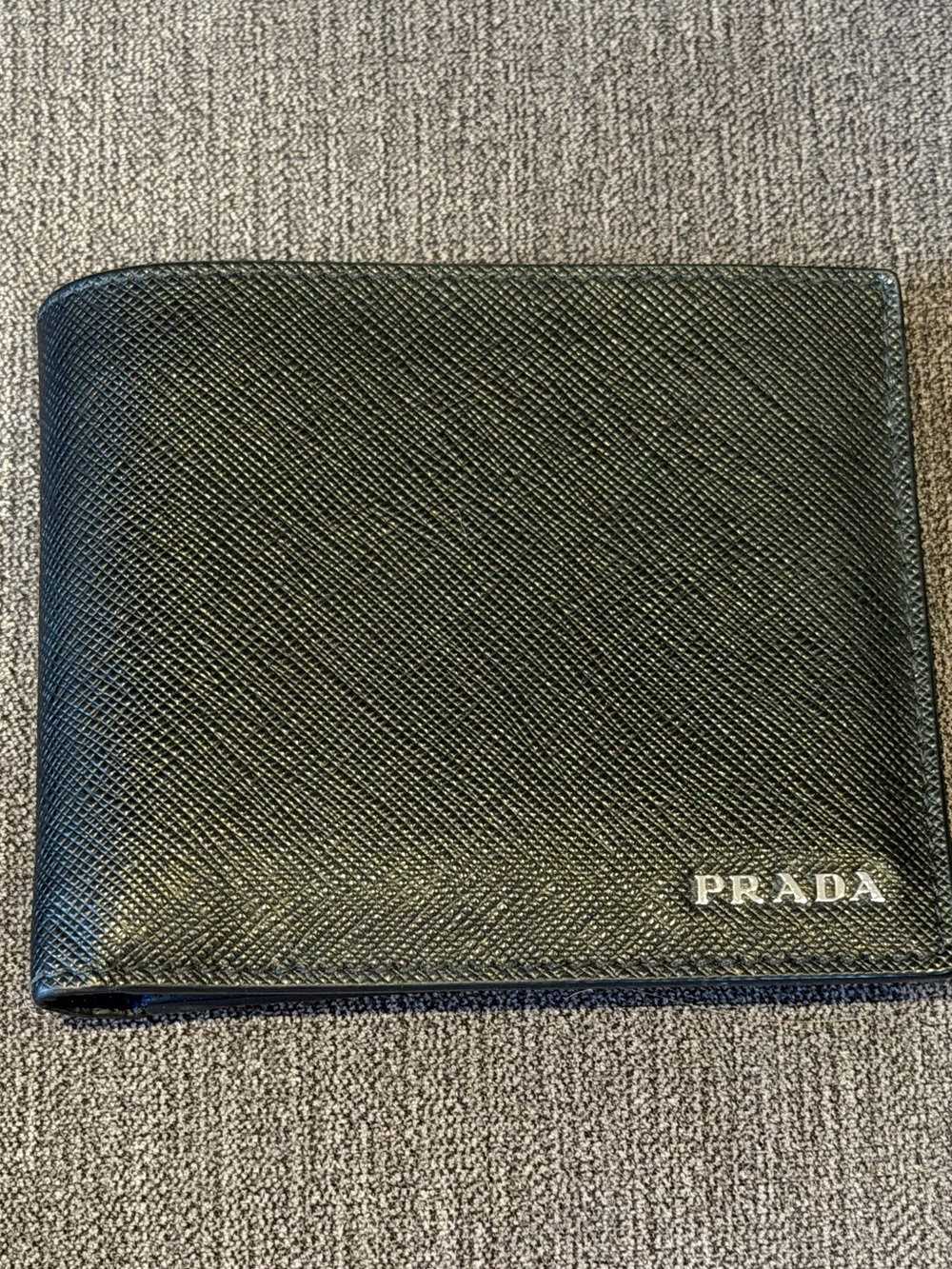 Authentic Prada Black Saffiano Leather Bi-Fold Men’s Wallet